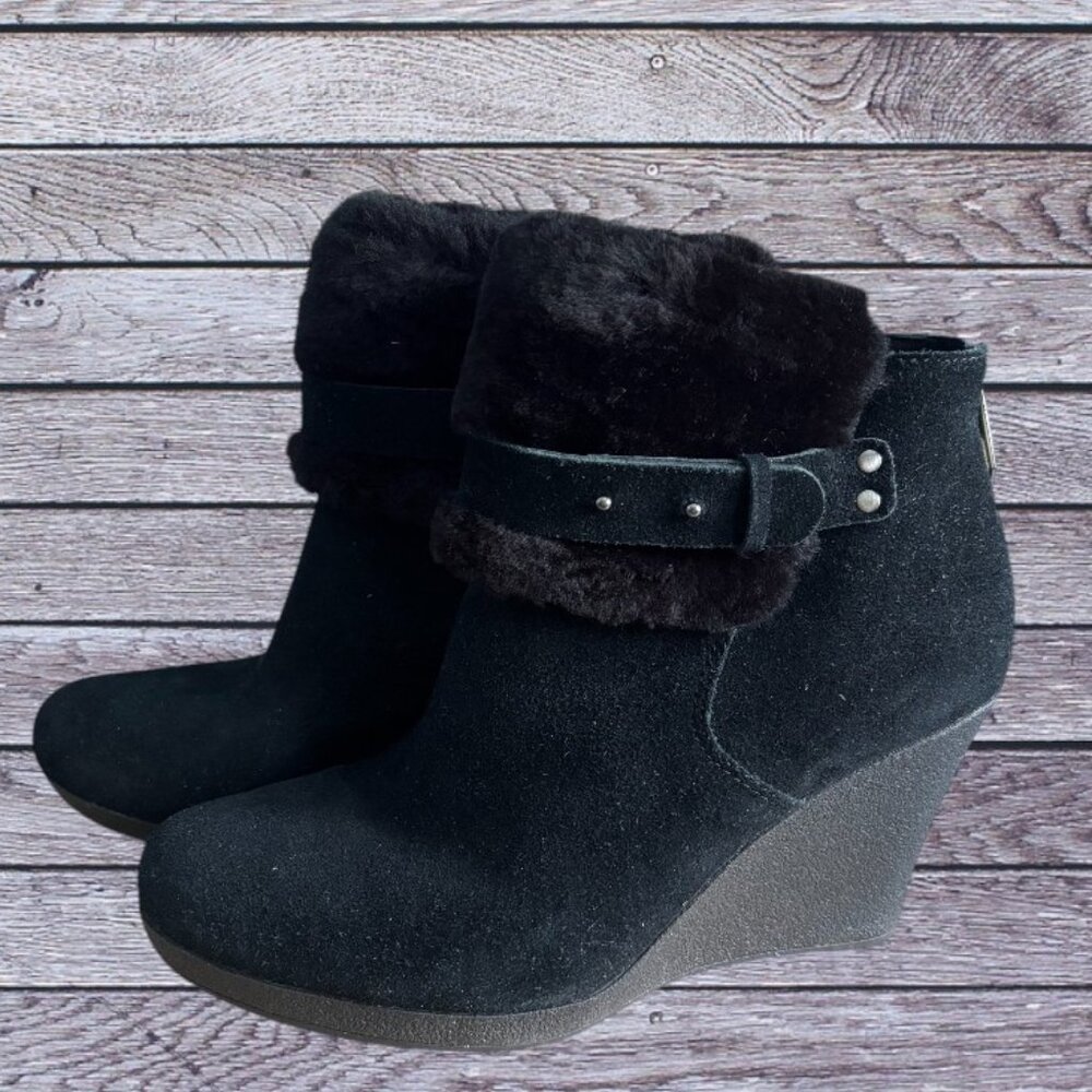 UGG ANTONIA Black Suede Wedge Booties